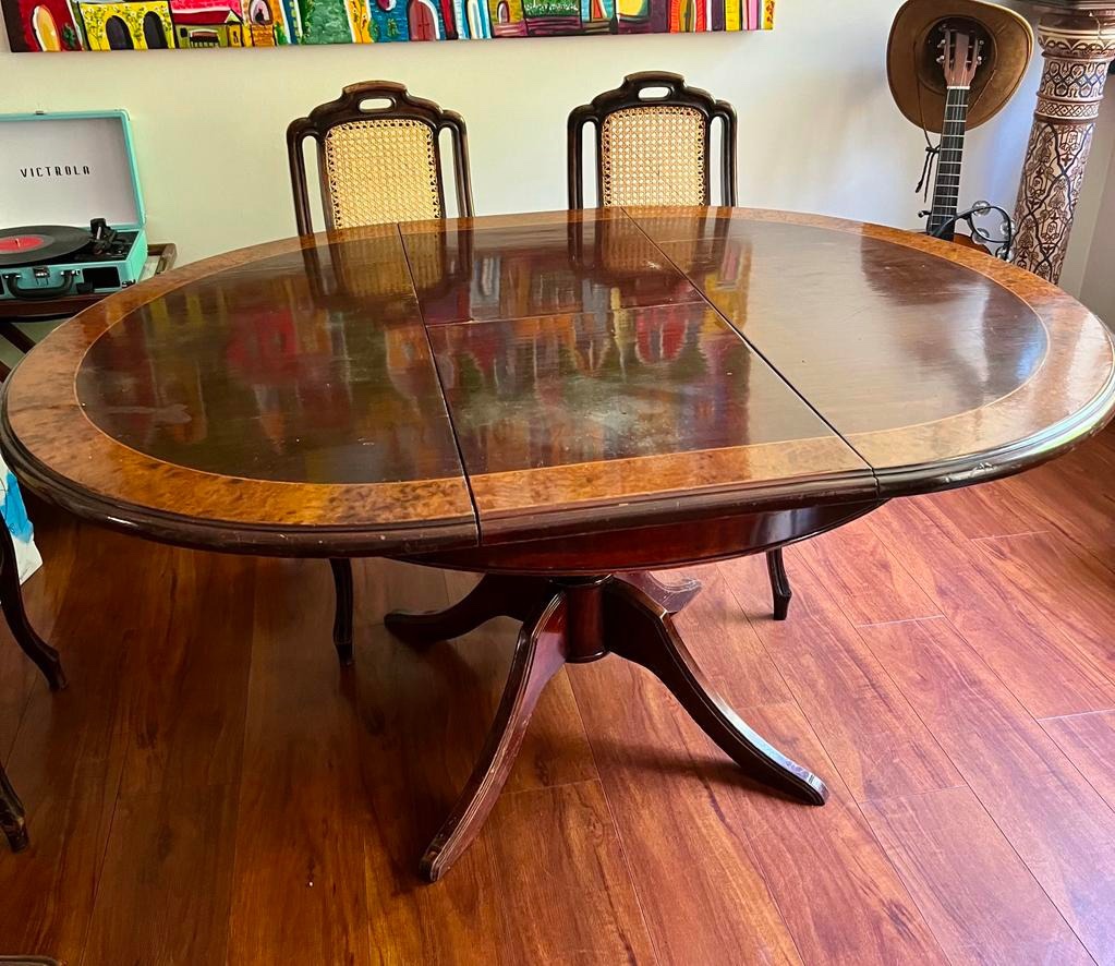 Juego comedor 8 sillas junco