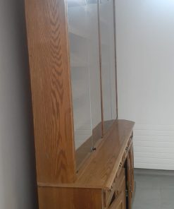 Librero con luz interior