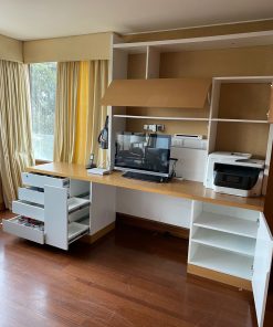 Mueble madera enchapada