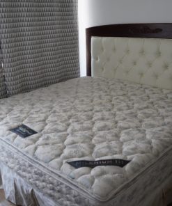 Cama Simmon Super Support Millenium (sin respaldo)