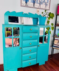 Mueble buffet antiguo