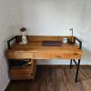 Escritorio de Raulí Rústico y Base de Fierro