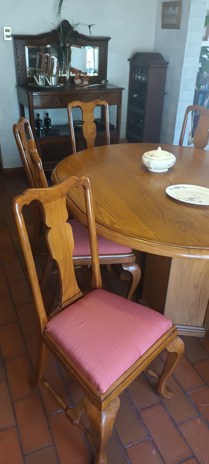Juego comedor con 8 sillas Reina Ana - Imagen 6
