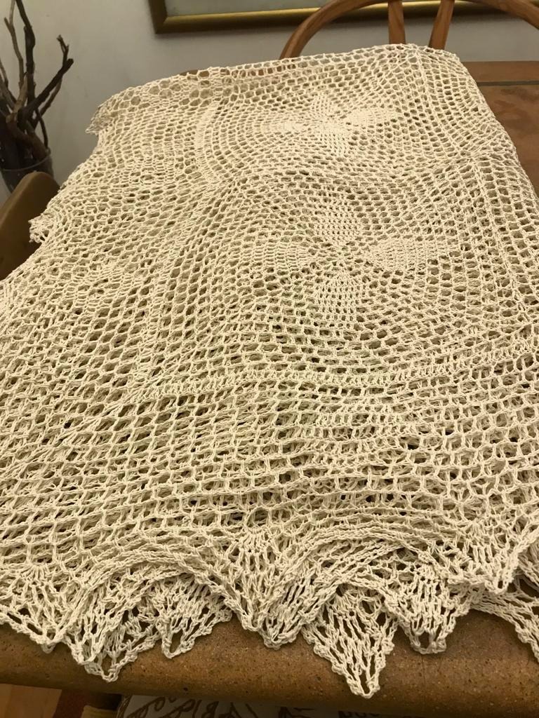 Mantel crochet traído de Brasil