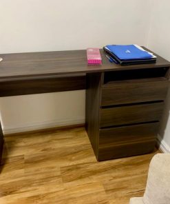 Escritorio color habano madera aglomerada de alta calidad