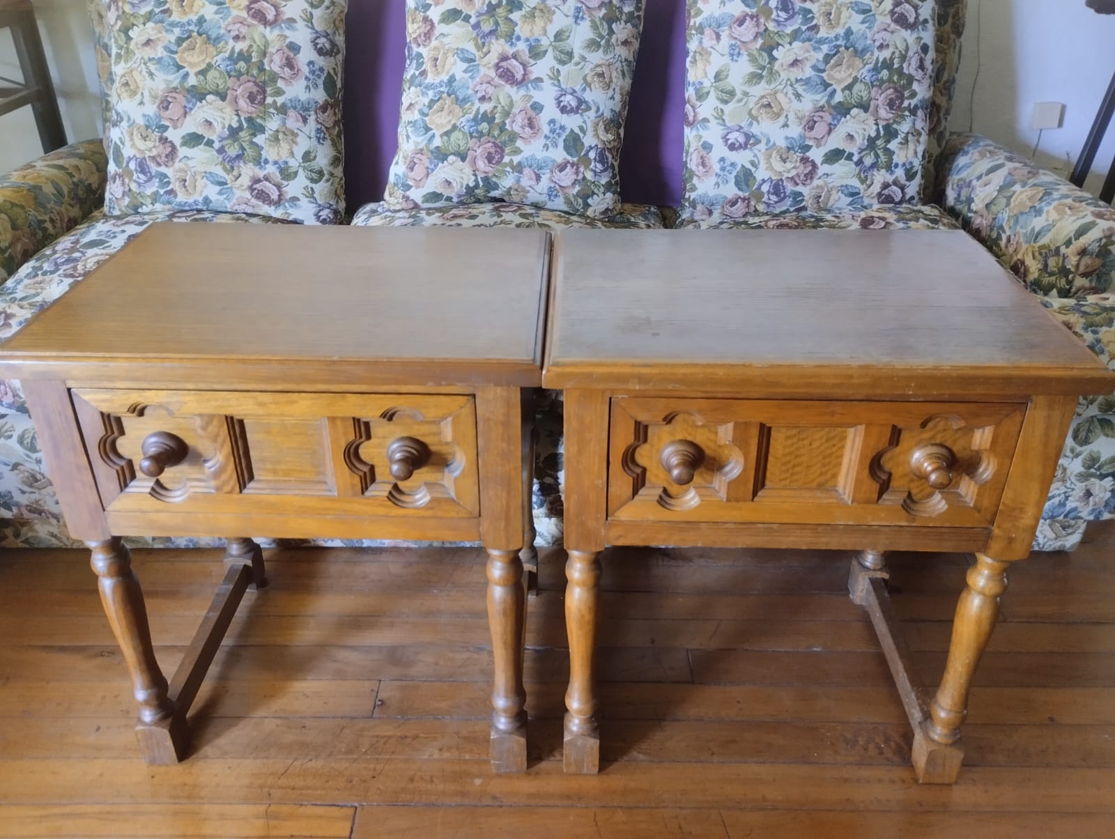 Cama madera 2 plazas con colchón Rosen y veladores - Imagen 2