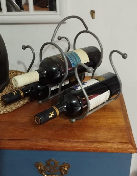 Porta botellas metal