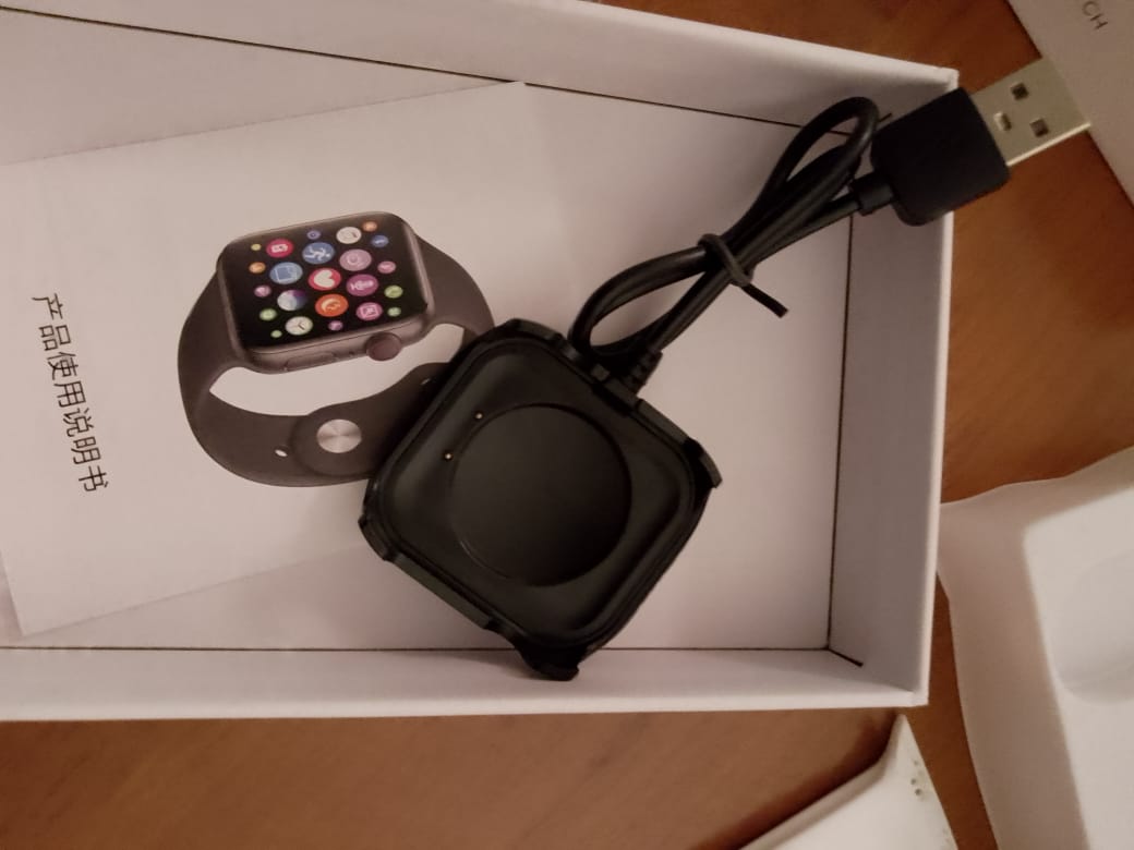 Smartwatch Q520 nuevo en caja - Imagen 3