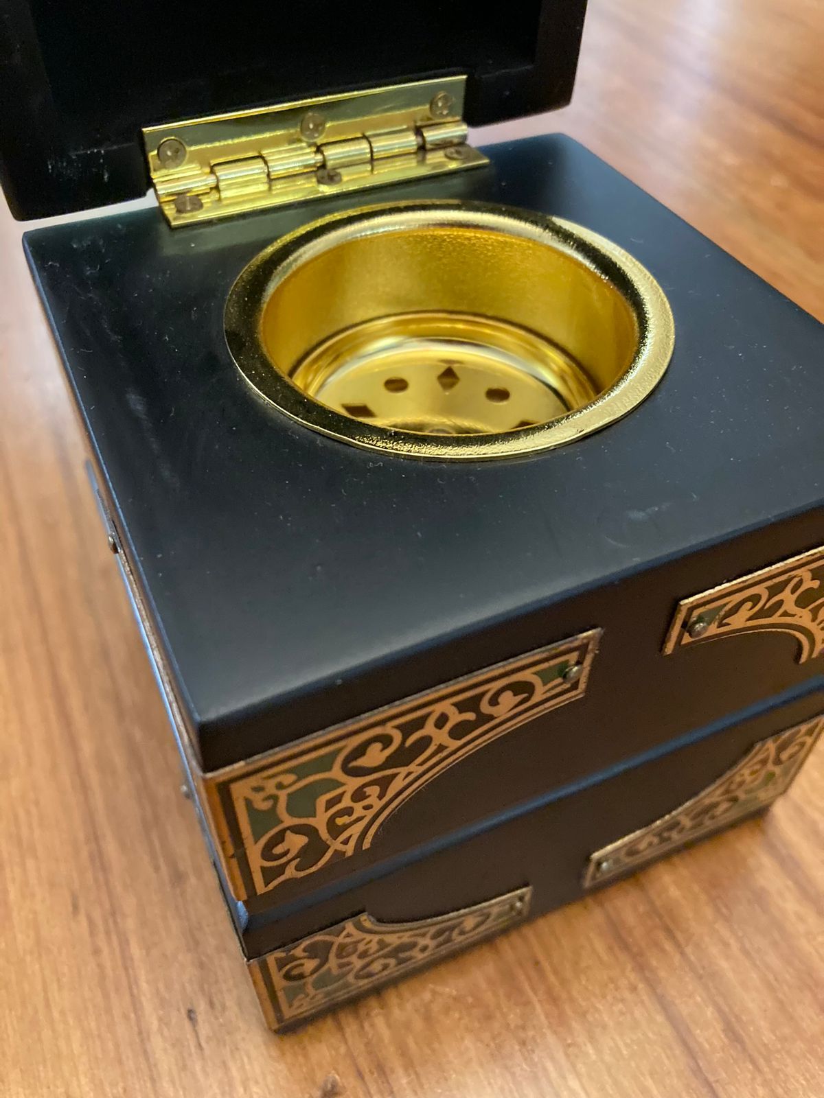 Porta incienso y aromatizador Qatarí - Imagen 3