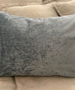 Par de cojines terciopelo azul petróleo