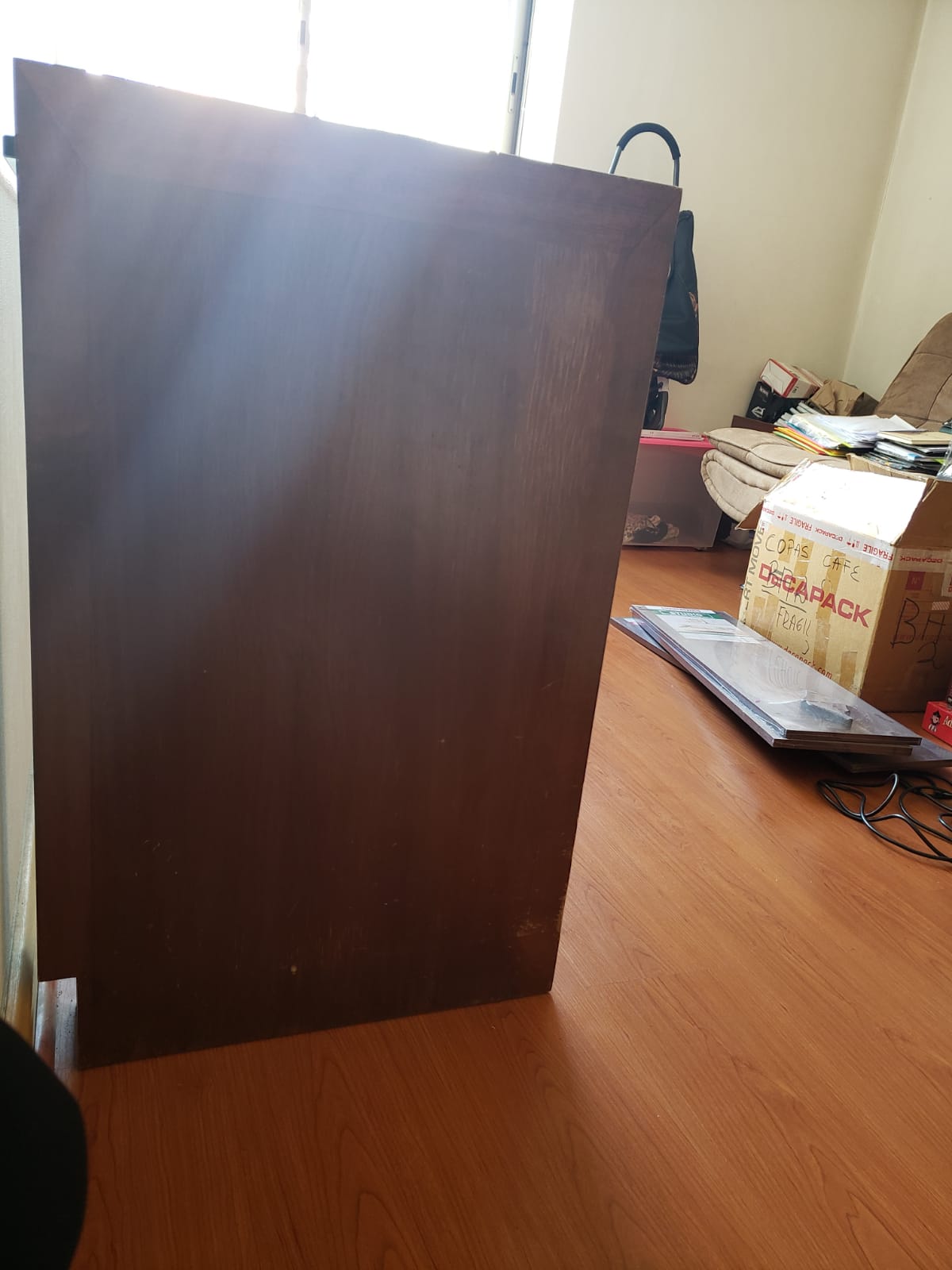 Escritorio enchape madera y cubierta de vidrio - Imagen 2