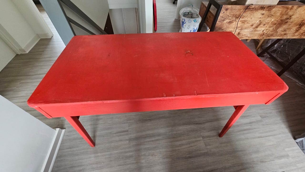 Escritorio de madera rojo - Imagen 6