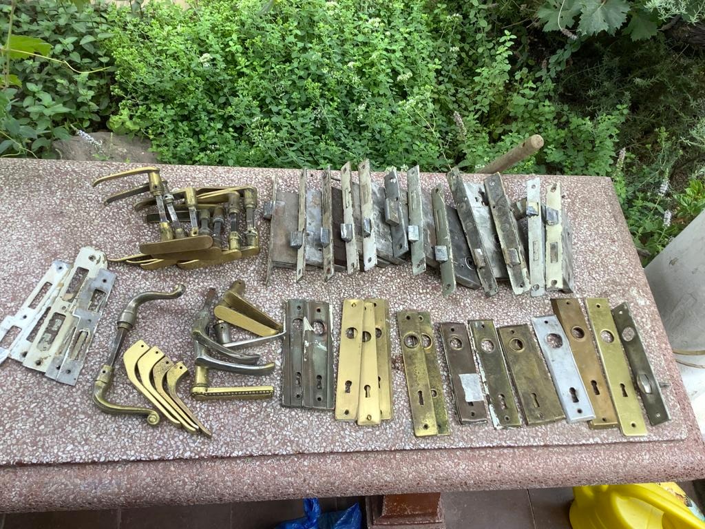 Manillas antiguas para puerta