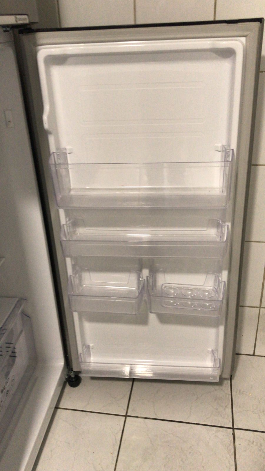 Refrigerador Samsung Digital inverter 255 Lt - Imagen 4