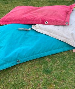 Poufs Fatboy gris, fucsia y azul