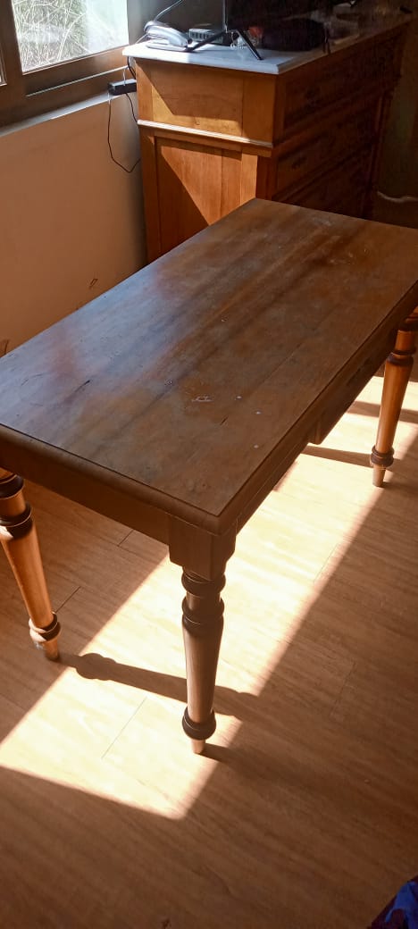 Mesa con cajón - Imagen 5