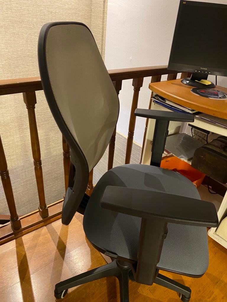 Silla ergonómica de escritorio