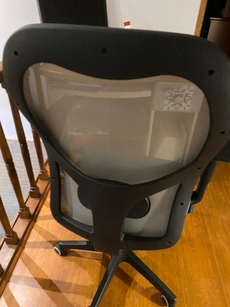 Silla ergonómica de escritorio - Imagen 4