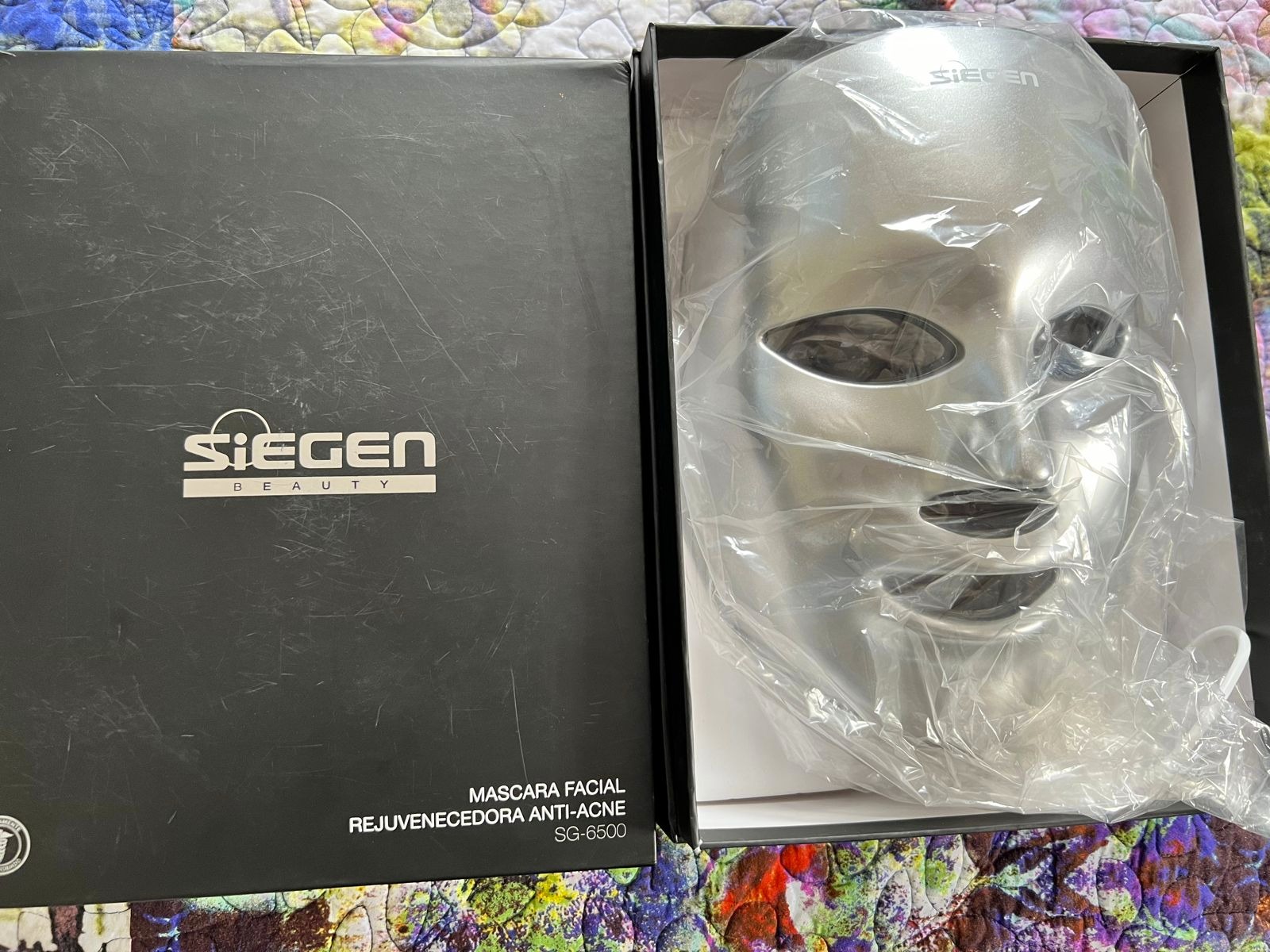 Máscara rejuvenecedora facial Siegen SG-6500