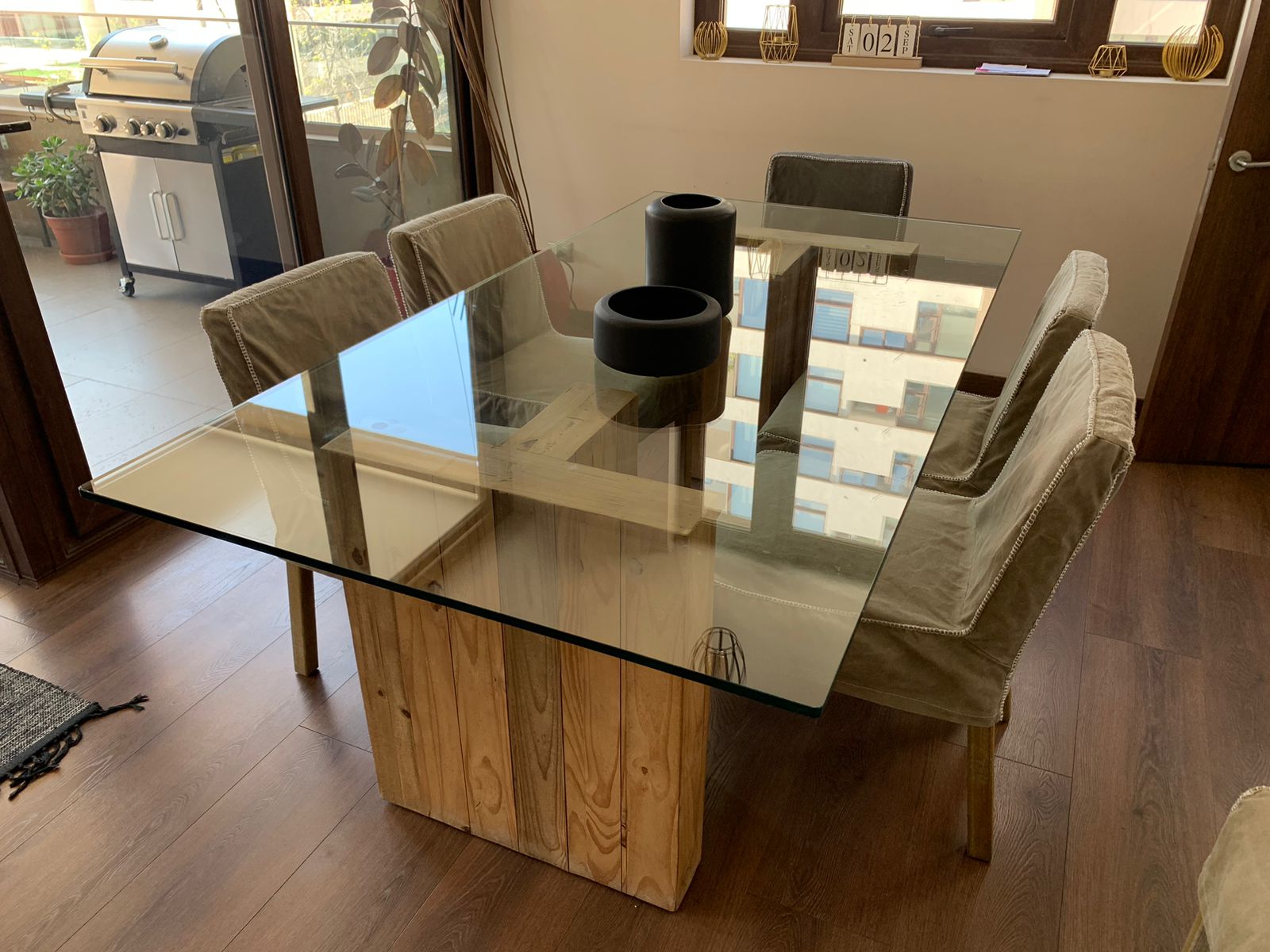 Comedor rústico tienda Forastero + 8 sillas - Imagen 2