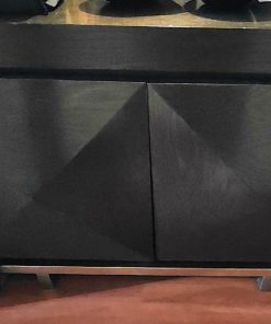 Mueble con 2 puertas