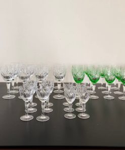 Juego de 48 copas de cristal tallado