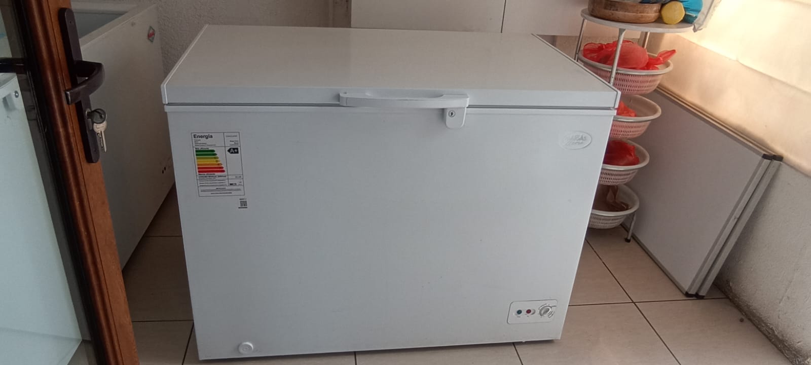 Congelador Maigas 295 lts - Imagen 7