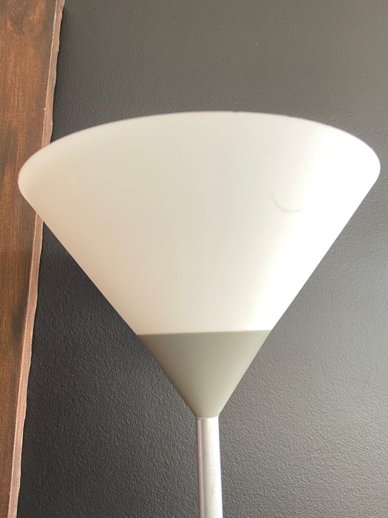 Lámpara de pie - Imagen 2