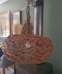 Lámpara de techo de mimbre