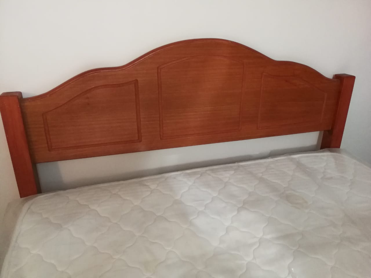 Cama 2 plazas de madera Vende y compra artículos de segunda mano