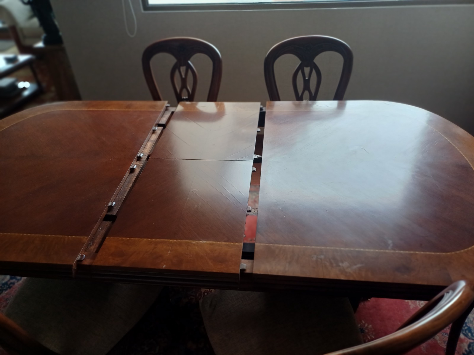 Fino juego de comedor con 6 sillas - Imagen 6