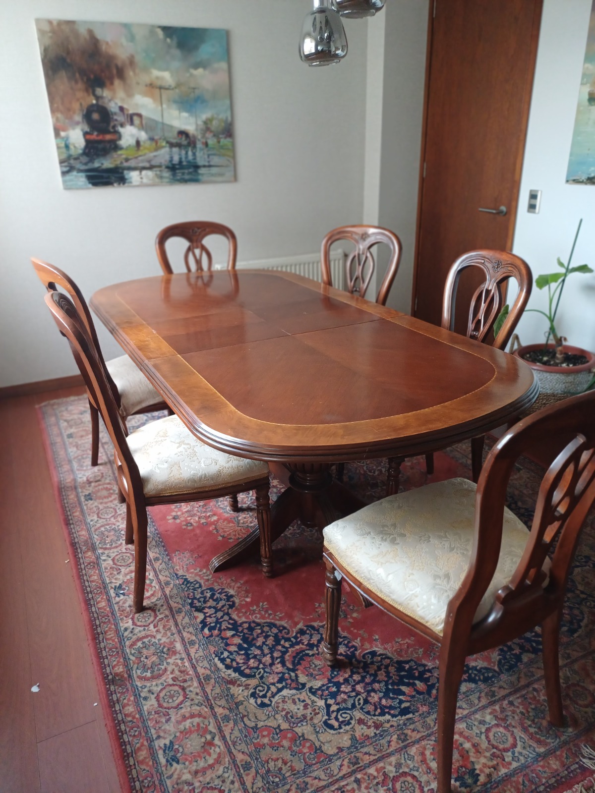 Fino juego de comedor con 6 sillas - Imagen 4