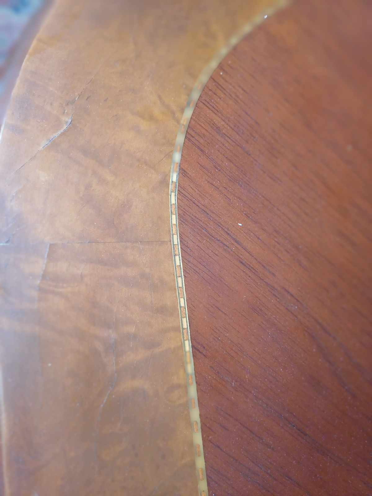Fino juego de comedor con 6 sillas - Imagen 2