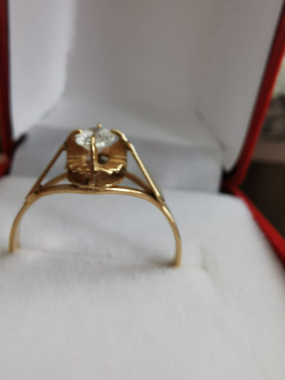 Anillo oro 18k con zircón solitario - Imagen 2