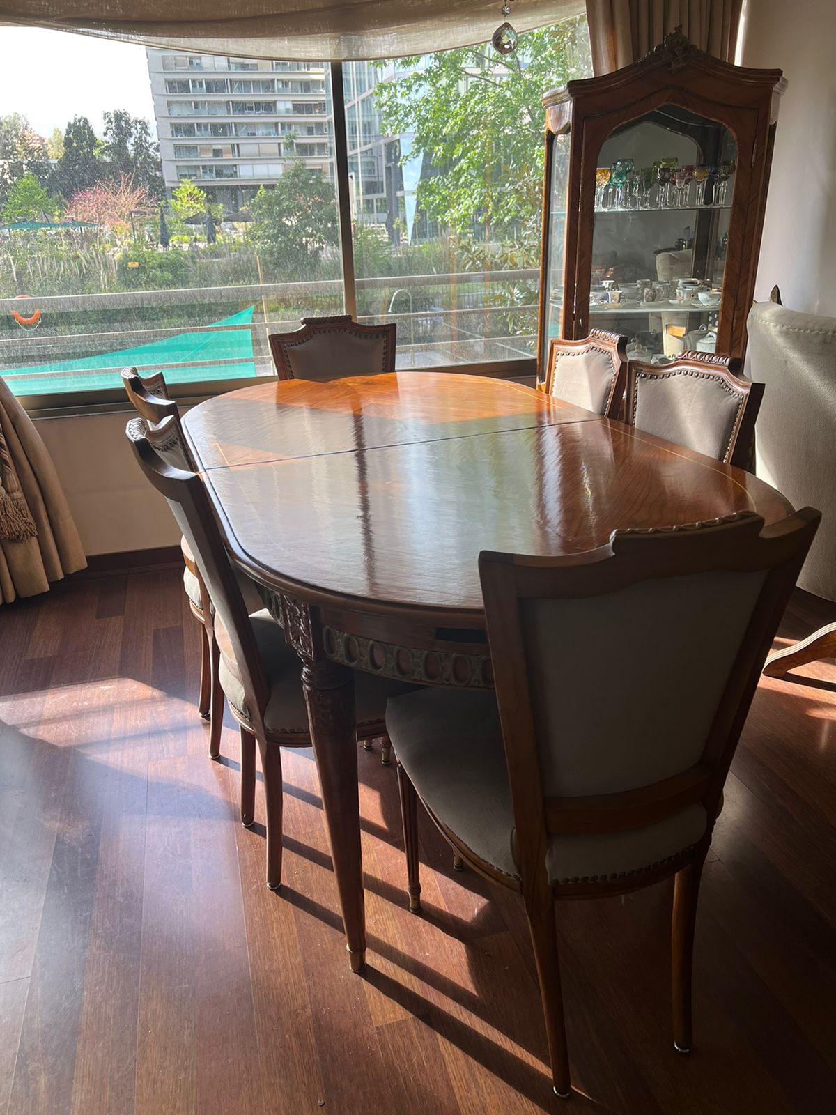Juego comedor caoba rubia con 6 sillas - Imagen 7