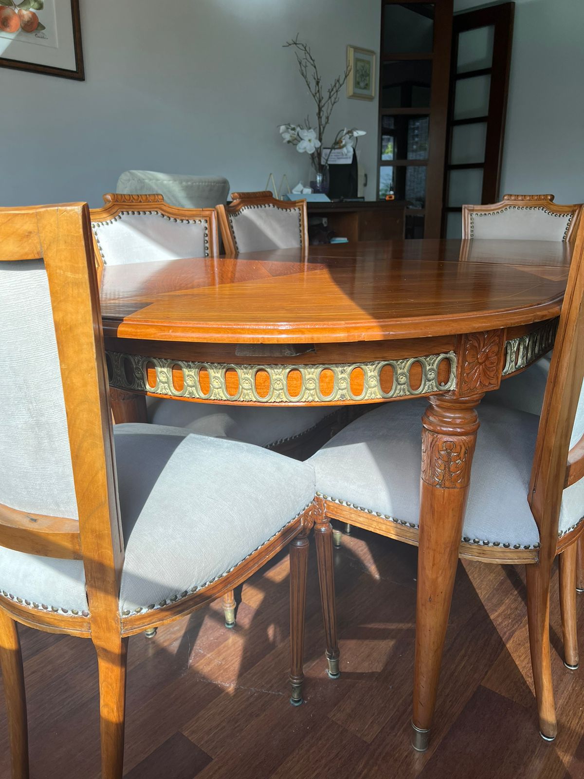 Juego comedor caoba rubia con 6 sillas - Imagen 5