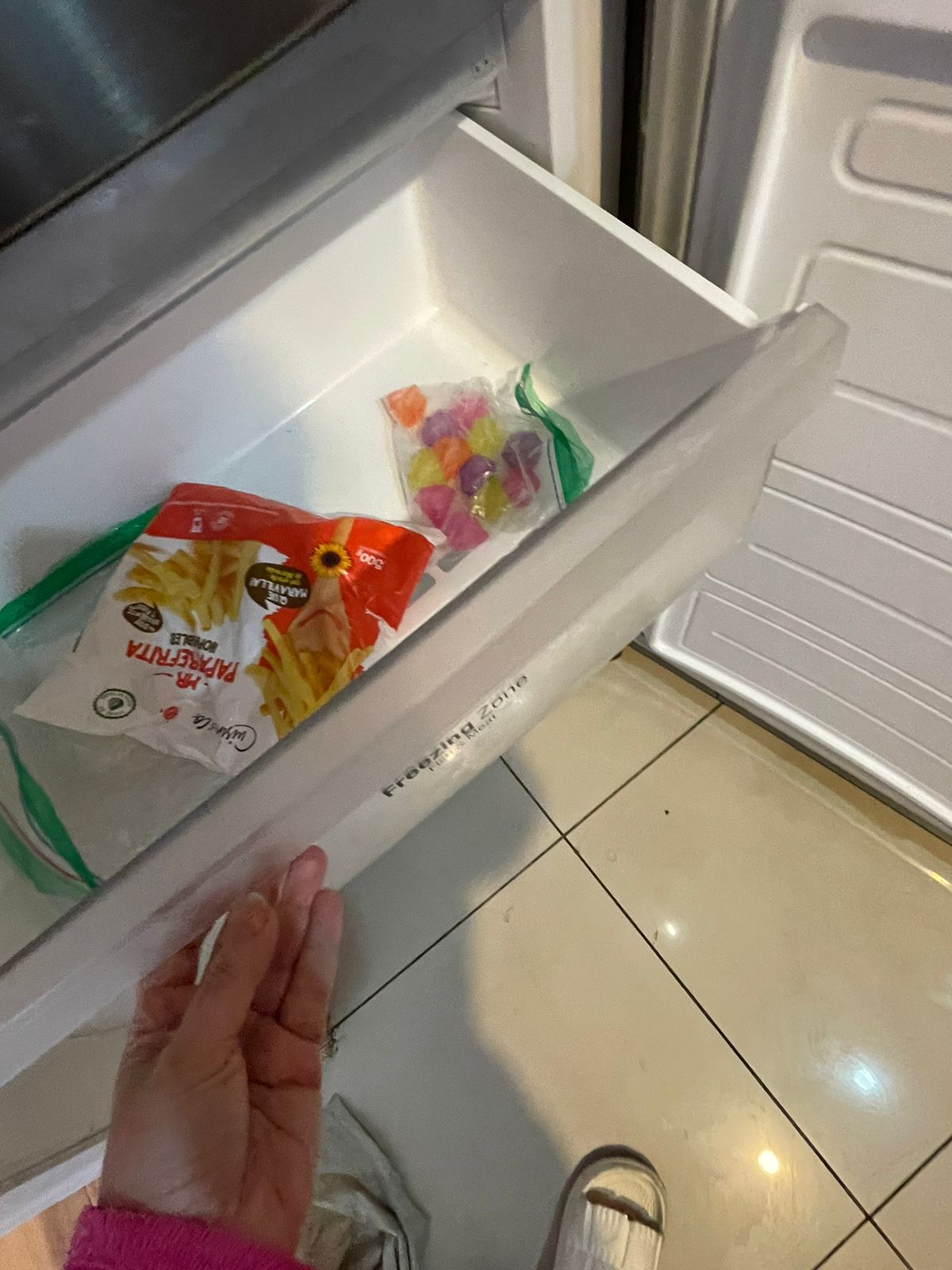 Refrigerador LG 341 litros - Imagen 5
