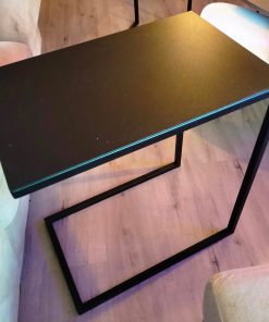 Mesa lateral metálica multifuncional