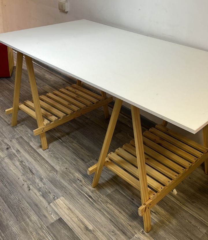 Mesa de trabajo desmontable