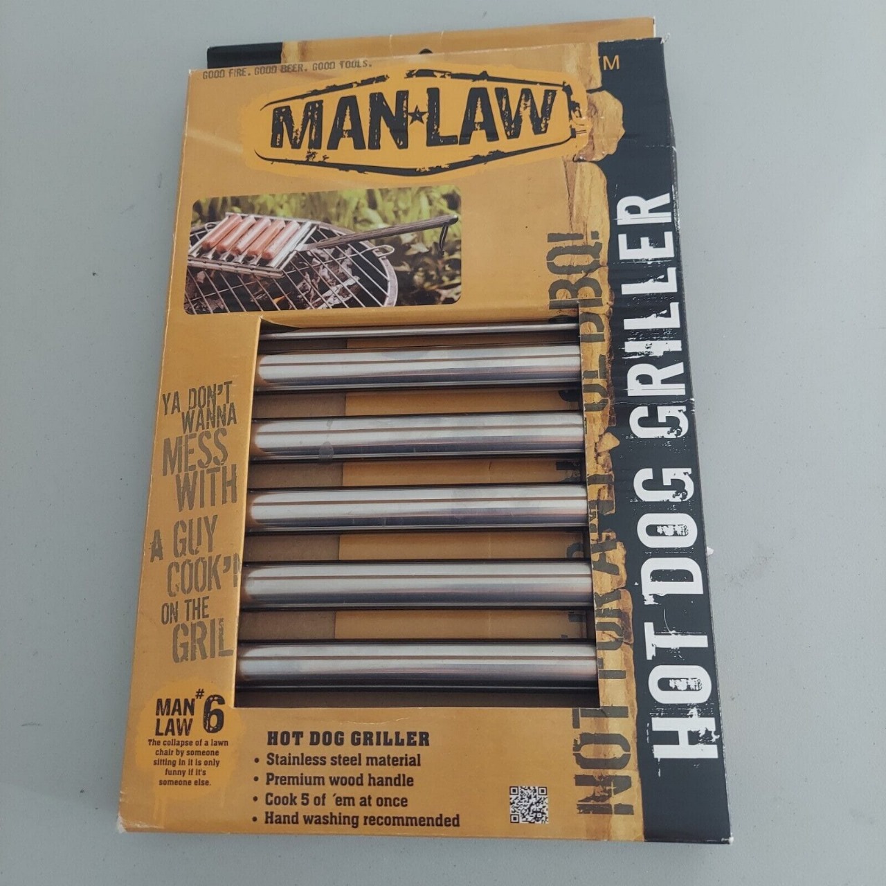 Asador de salchichas Man Law