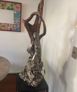 "Escultura Eva" de Paola Yancovic