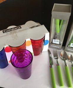 Set vasos y cubiertos