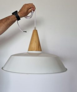 Lámpara de techo blanca