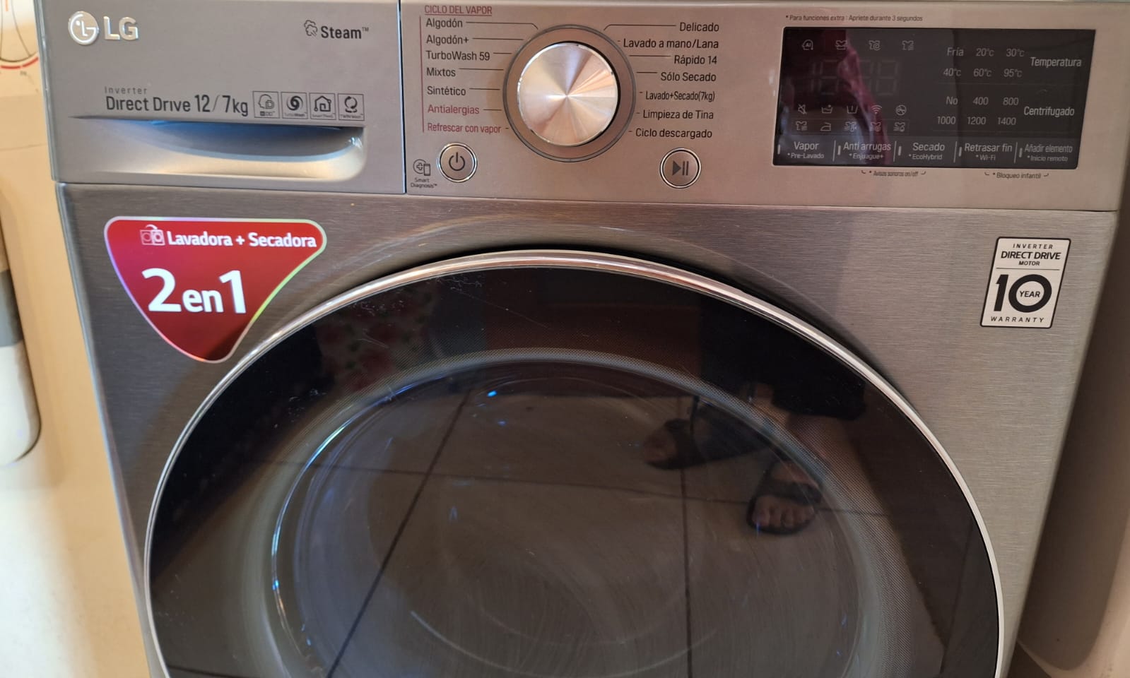 Lavadora secadora LG 12/7 KG - Imagen 2