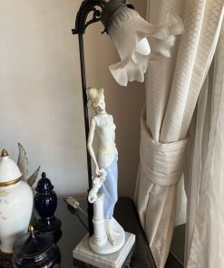 Lámpara de mesa porcelana