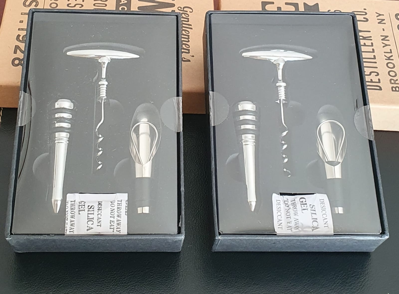 Caja de accesorios para vino - Imagen 2