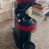 Cafetera Nespresso Vertuo Next roja