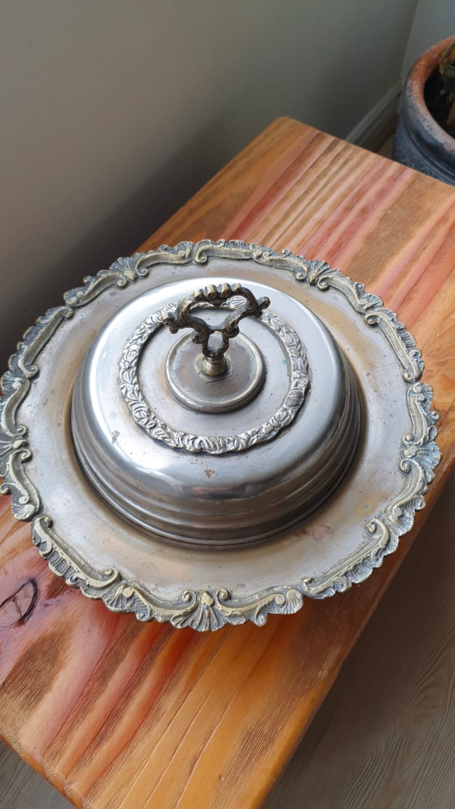 Sopera de plaque antigua