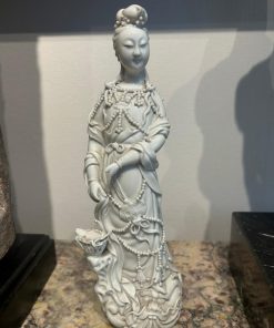 Kwan Yin porcelana