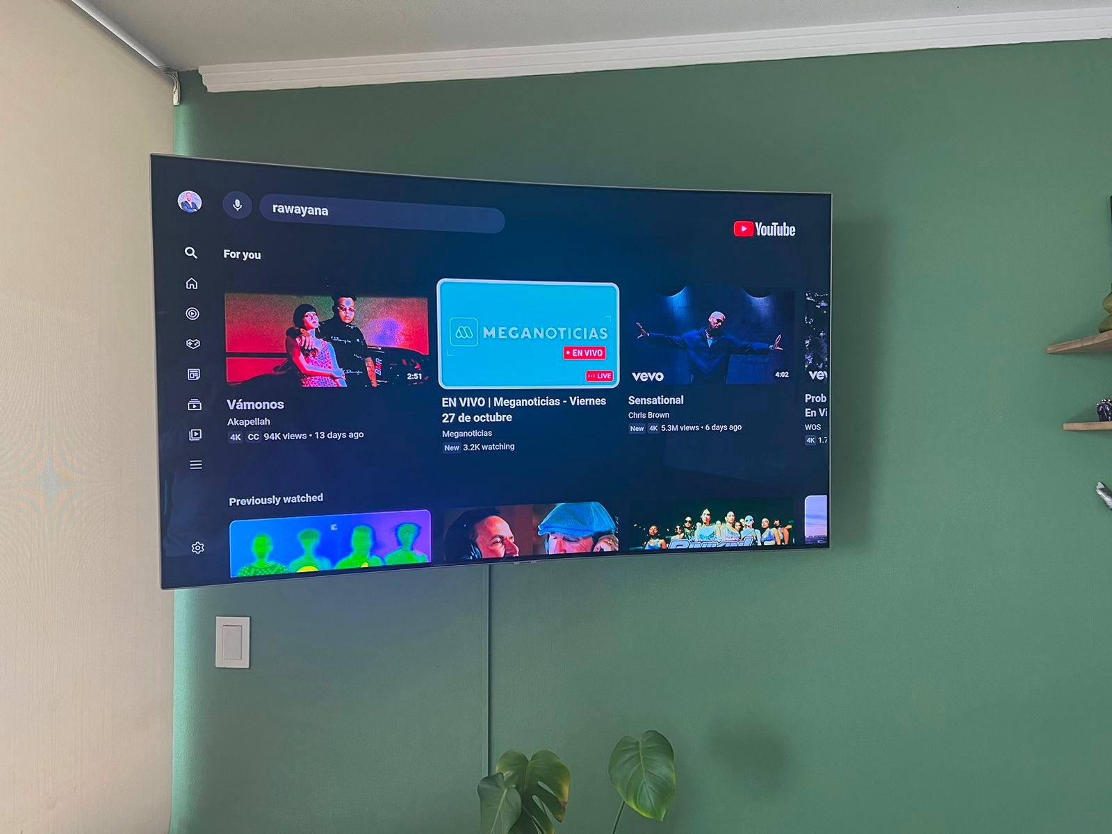 Smart TV Samsung QLED 55" curvo